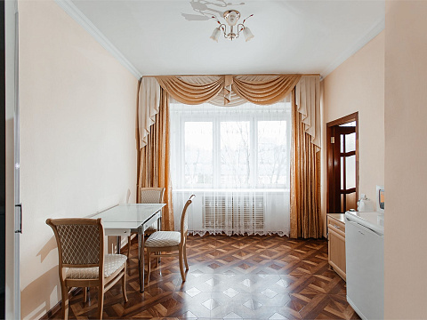 Санаторий «Родник», Кисловодск. Основной корпус, номера